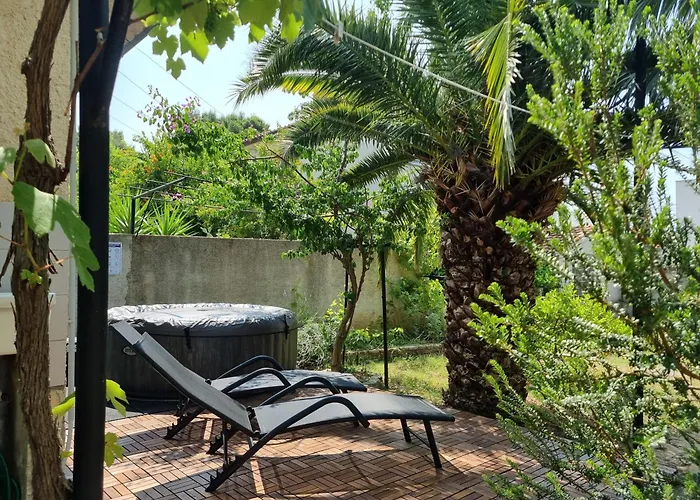 Semesterbostad Hizica Pupo *