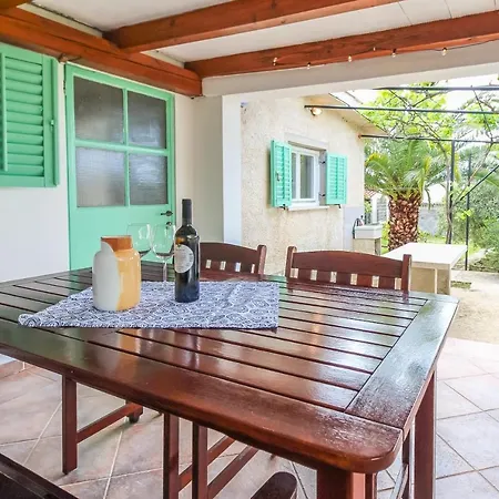 Hizica Pupo Holiday home *