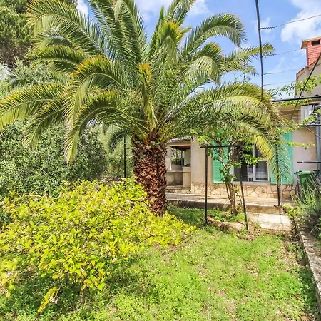 Holiday home Hizica Pupo Medulin